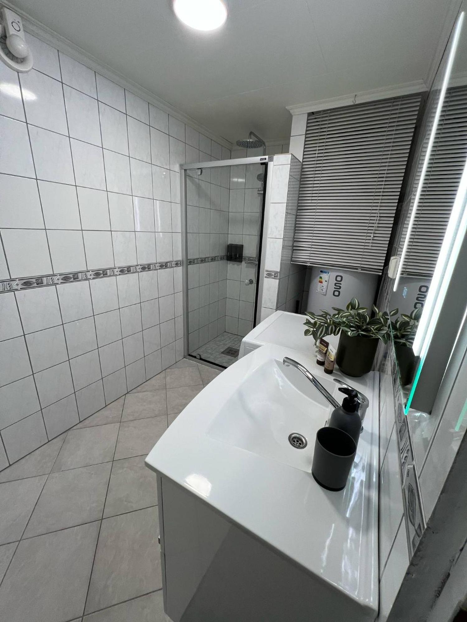 Apartment In Asane ベルゲン エクステリア 写真
